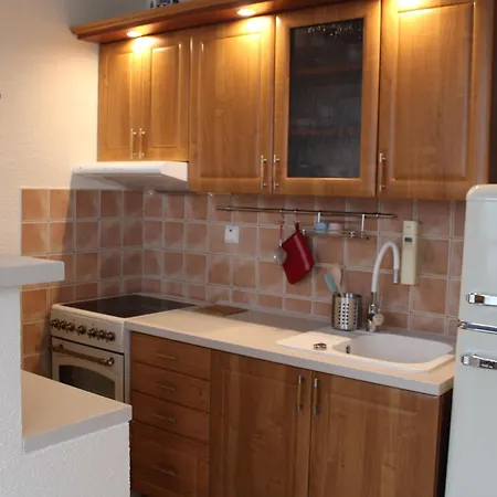 Sun Apartment